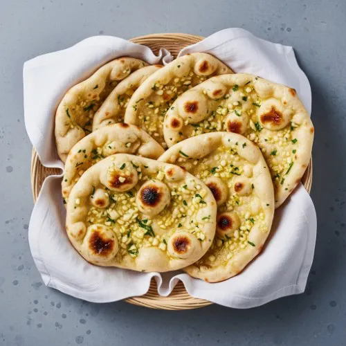 Cheese & Garlic Nan 